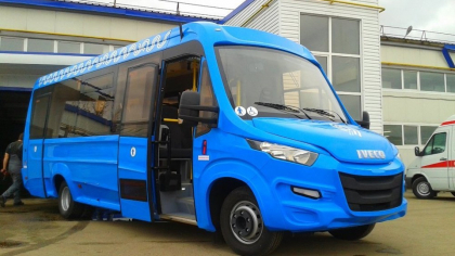 лобовое стекло IVECO VSN700